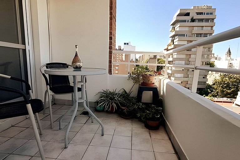 Hornera San Juan - Luminoso Apartamento con Balcón