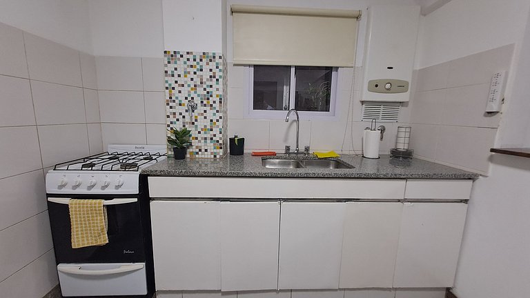 Hornera Rodi - Strategic location, parking, and pool