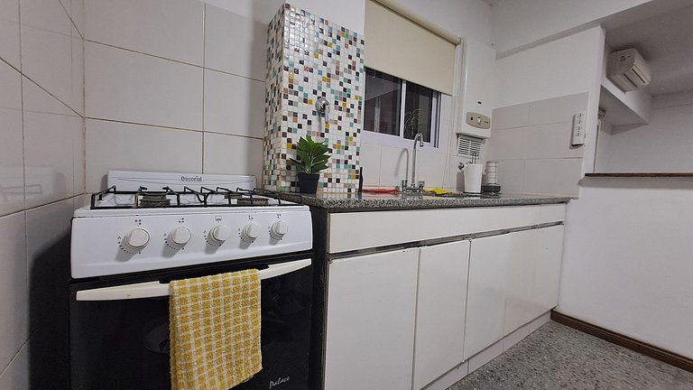 Hornera Rodi - Strategic location, parking, and pool