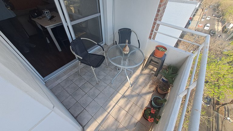 Hornera San Juan - Luminoso Apartamento con Balcón