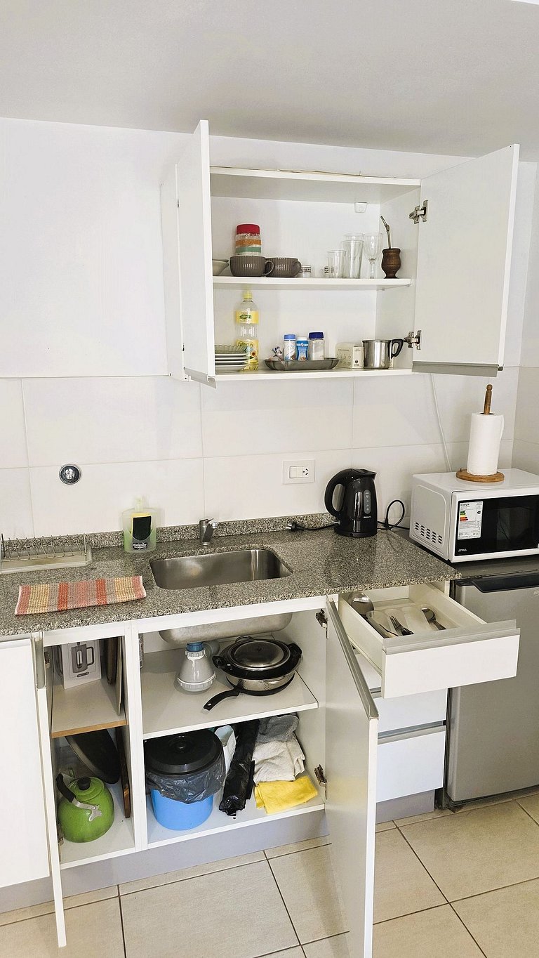 Hornera Andres | Oroño + Pellegrini | Top zona